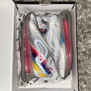 Women’s Air Max 720